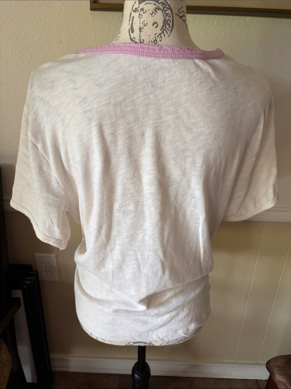 Pilcro Graphic Tee - Picture 4 of 5